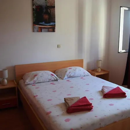 Anita Apartment